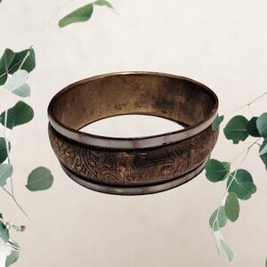Bangle Bracelet - Brass & Mother of Pearl Inlay with Etched Elephants Trunk Up